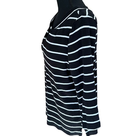 Chico's black/white Striped Keyhole Top 
Size 2, (L), 3/4 Sleeve - Picture 3 of 5